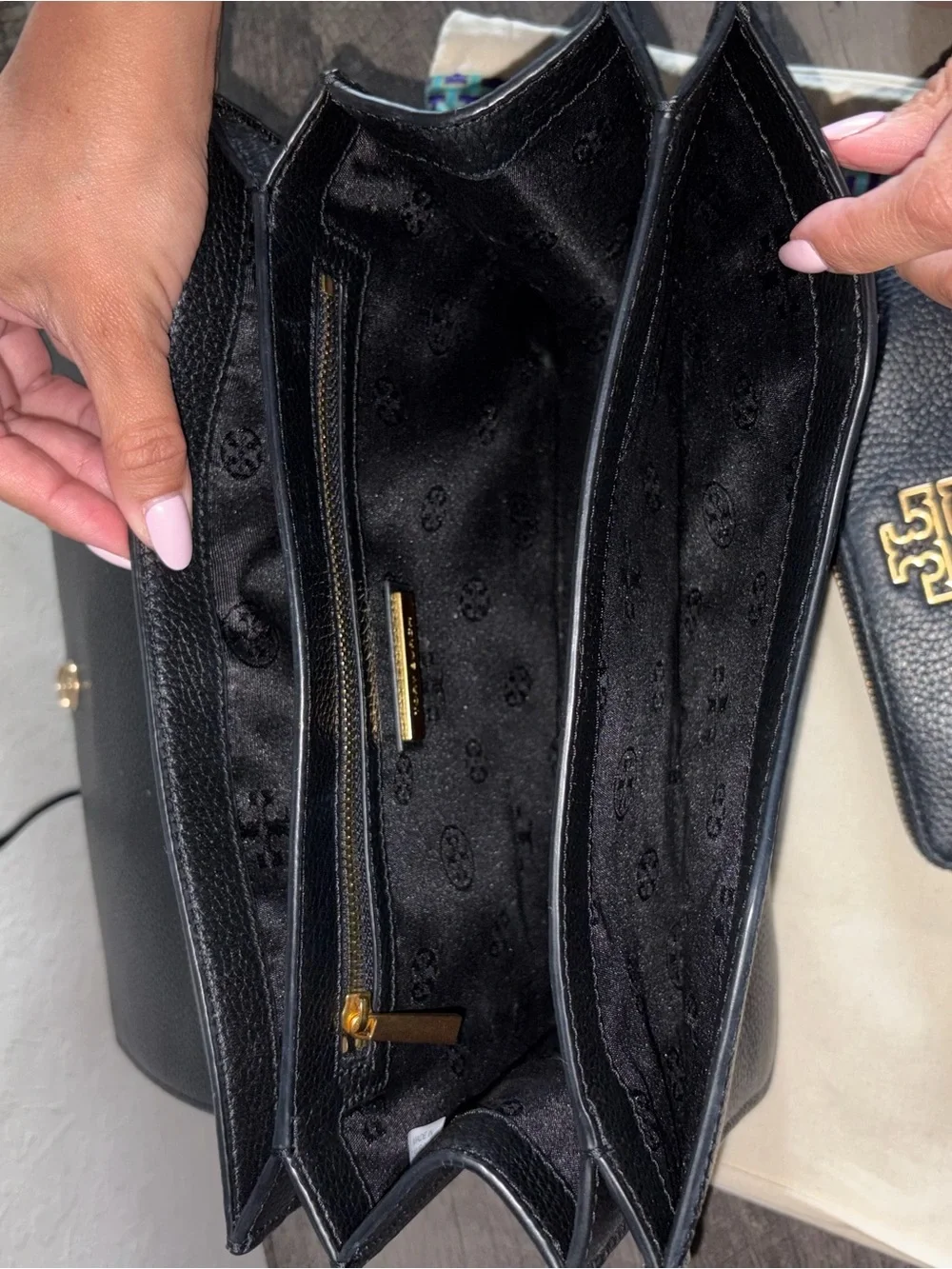 Tory Burch black pebbled